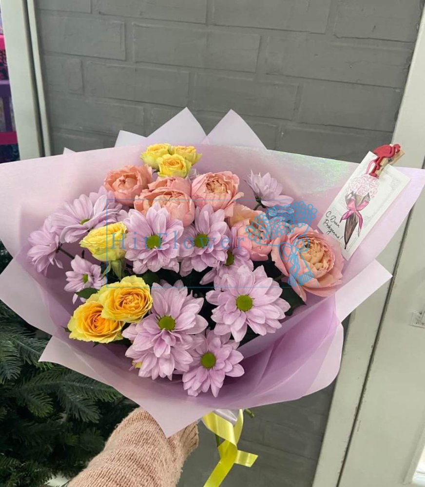 Букет цветов из: Хризантемы и Розы